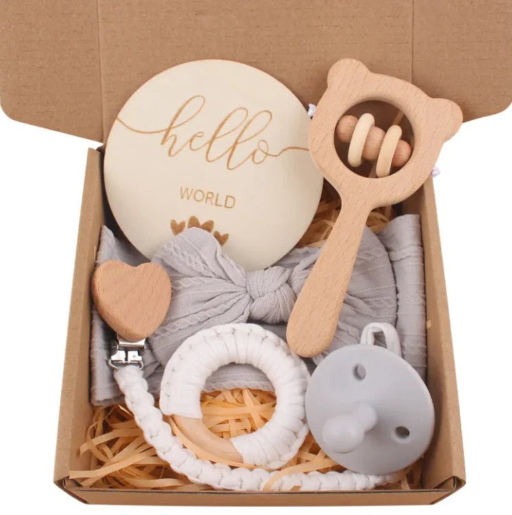Baby Shower Gift Set (Newborn essentials)