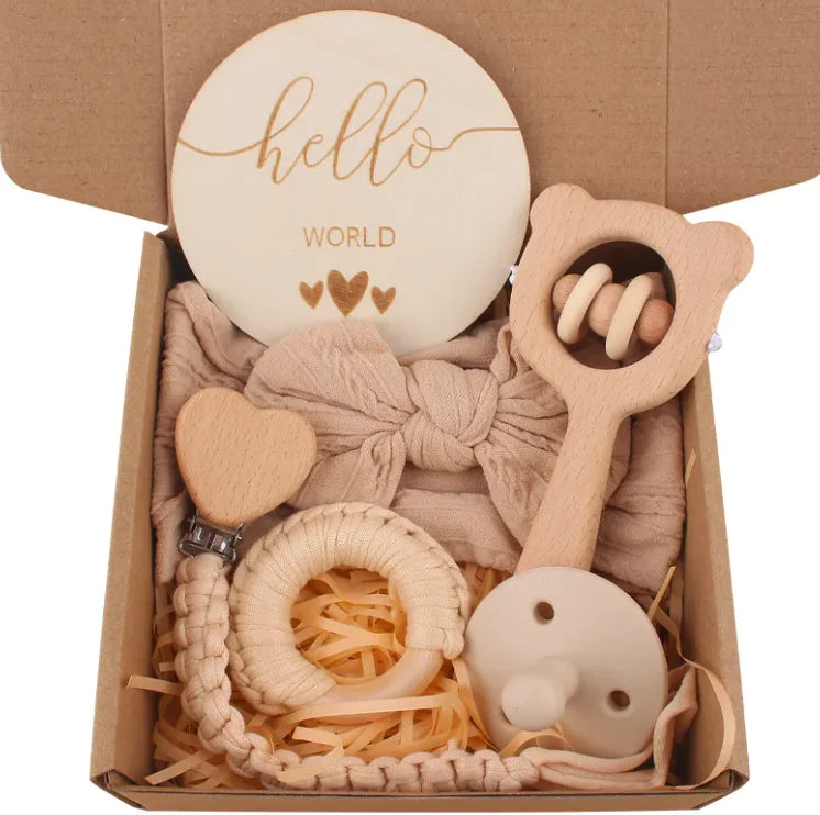 Baby Shower Gift Set (Newborn essentials)